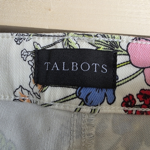Talbots Cream Floral Print Jeans - Picture 5 of 9
